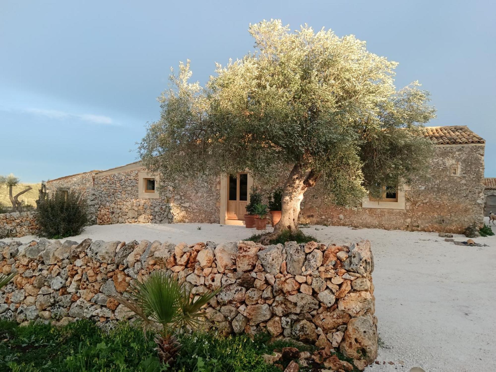 Casa Imayah Charming B&B Noto Kültér fotó